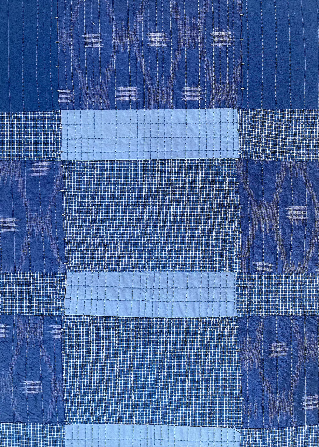 Aperture of blue