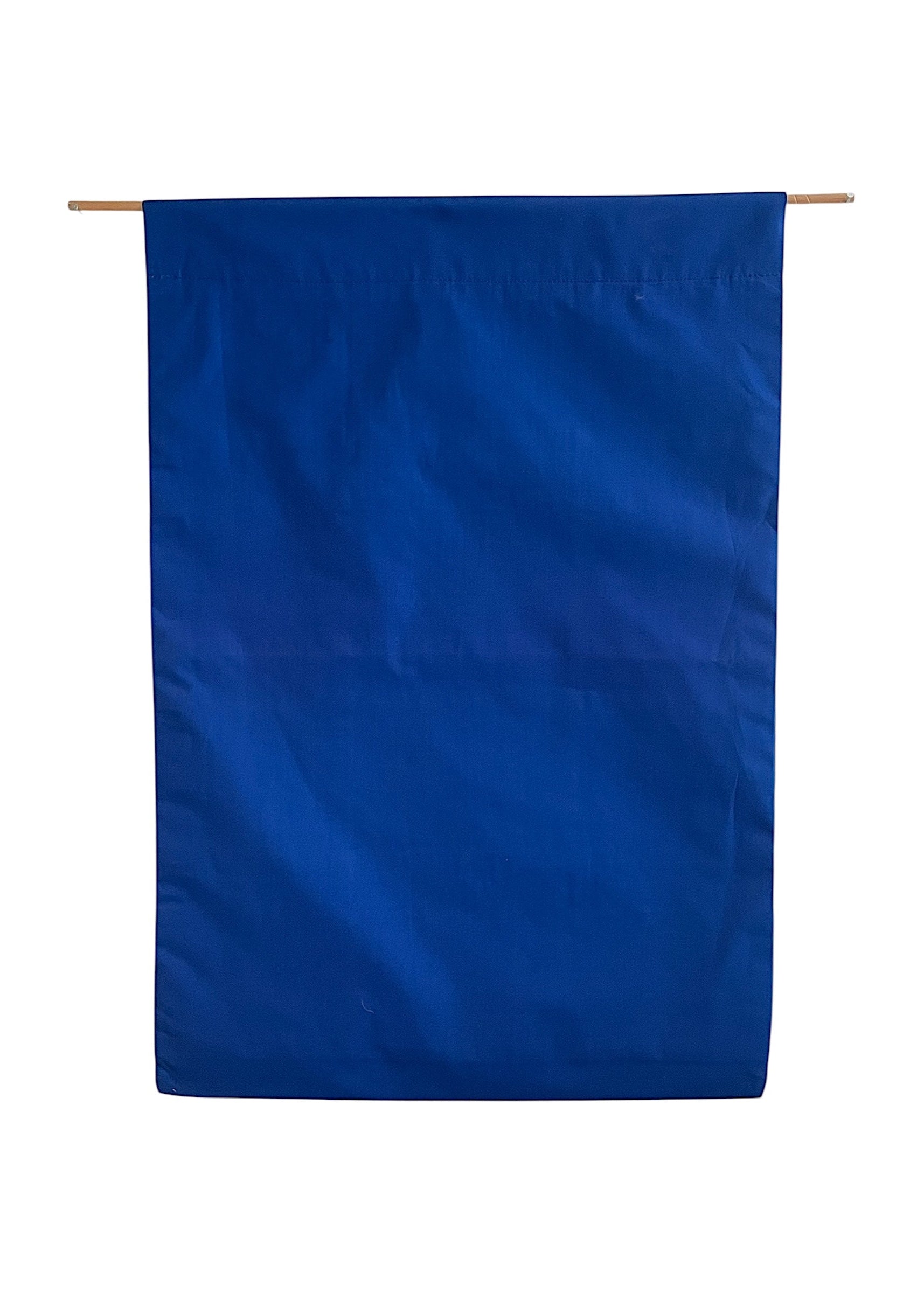 Aperture of blue