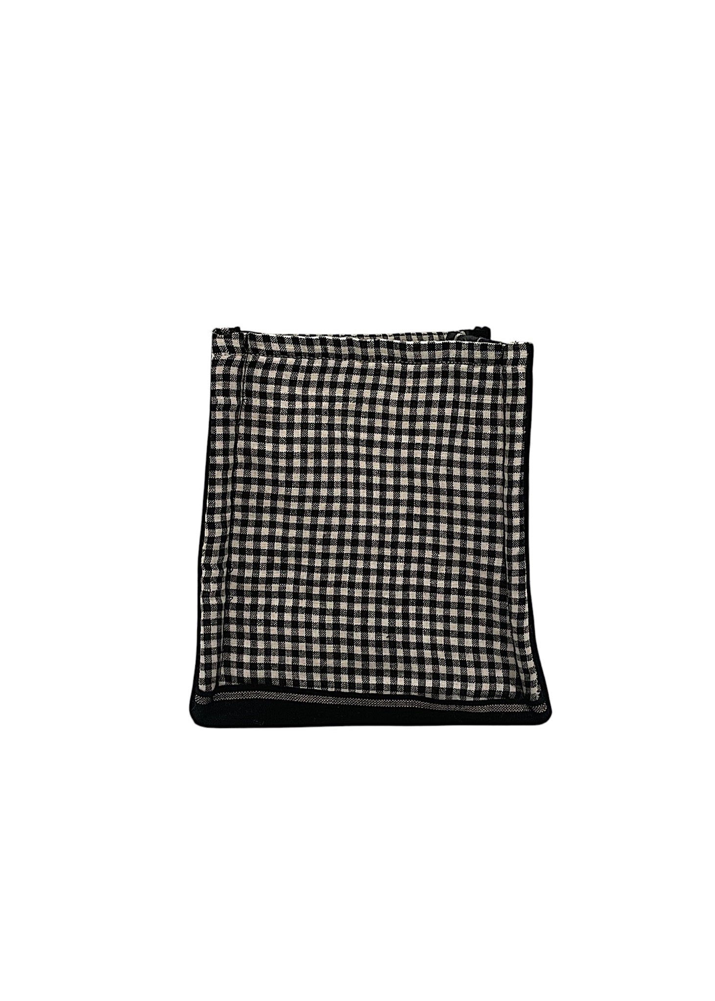 Black + White Hamper